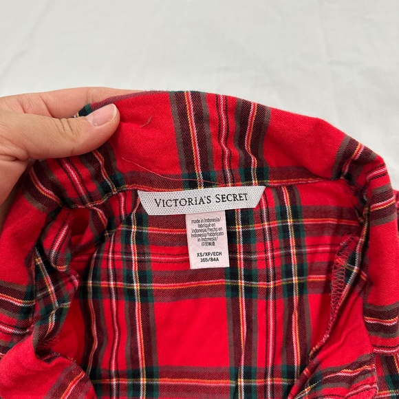 VICTORIA'S SECRET PLAID PAJAMA SET - Picture 3 of 11